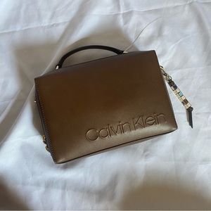 CALVIN KLEIN BROWN PURSE